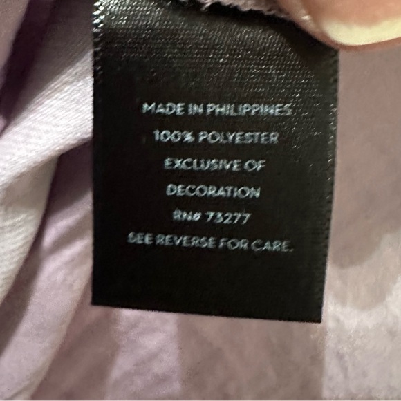 💕SIMPLY VERA💕 Vera Wang lavender long-sleeve blouse. - Picture 7 of 7